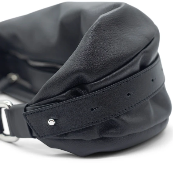 Abigail<br/>Borsa mezza luna nera