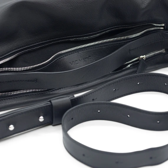 Abigail<br/>Borsa mezza luna nera