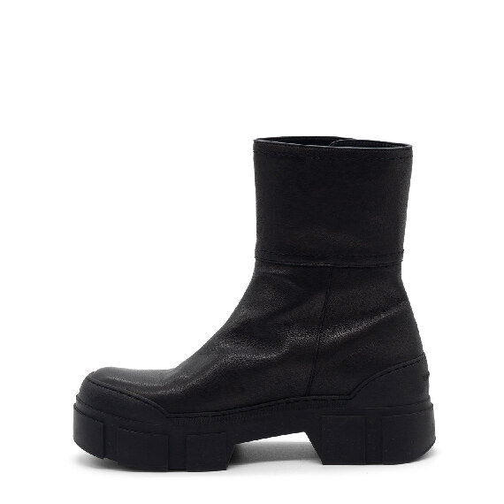 V14 Roccia – Black biker ankle boot  