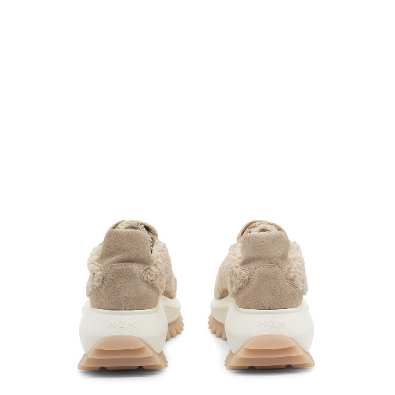 D22 Running-Scarpa pelliccetta cipria