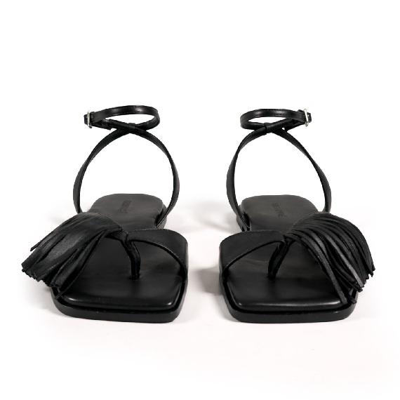 G42_Square open<br>Sandal in nappa leather black