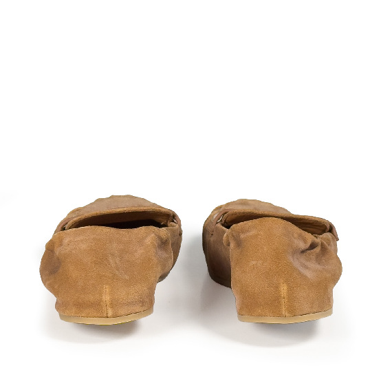 K02_Moka<br>Loafer tan